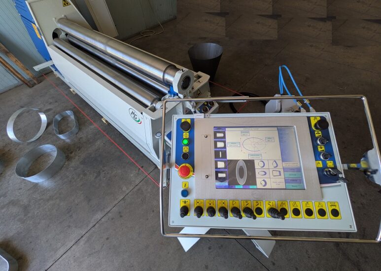CNC 2000×6 mm  EASYCOM